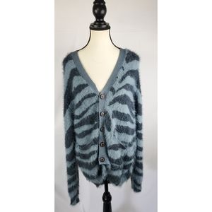 Urban Outerfitters fuzzy tiger print bottom up oversized Cardigan sz M so soft !